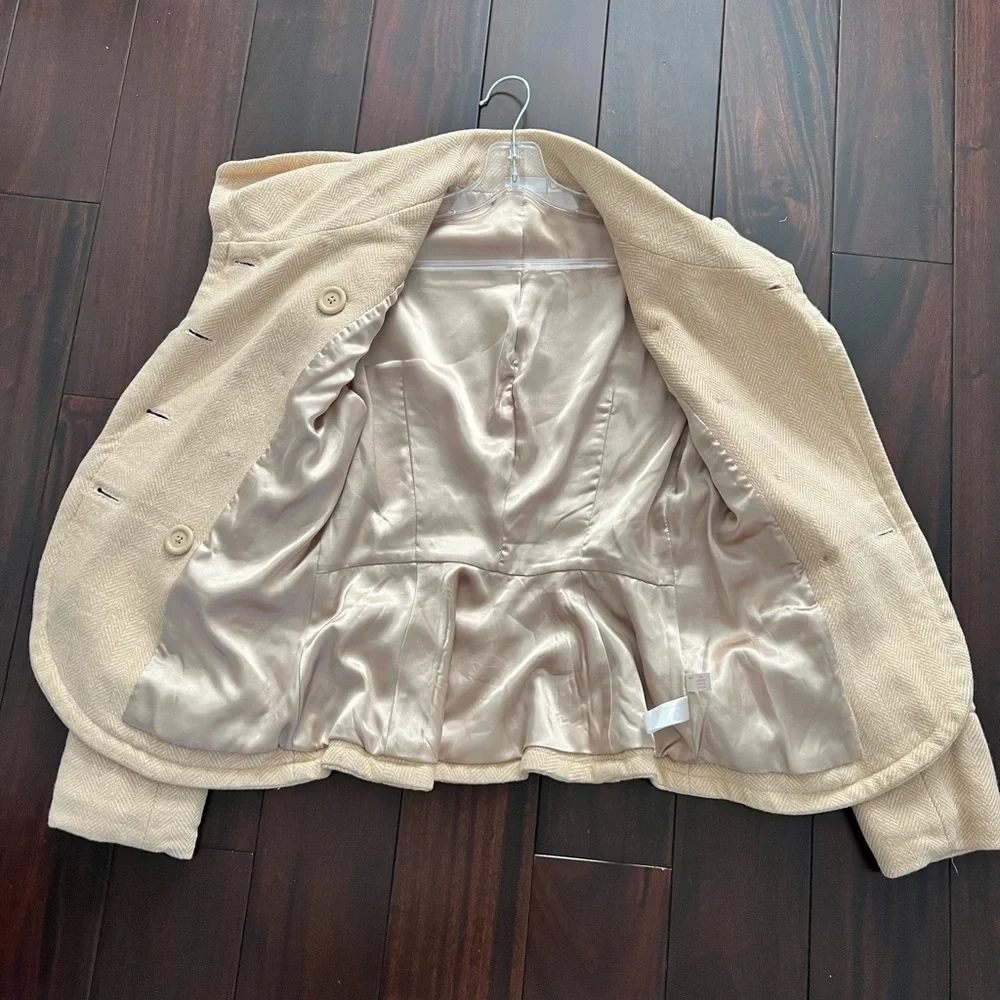 Jacket/Coat - Picture 2 of 3